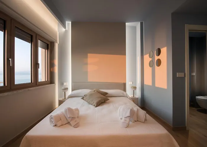 住宿加早餐酒店 La Marina Luxury 皮佐