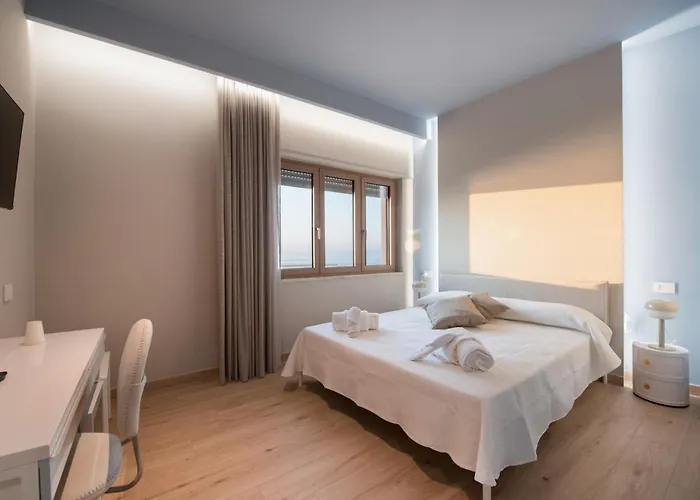 住宿加早餐酒店 La Marina Luxury 皮佐