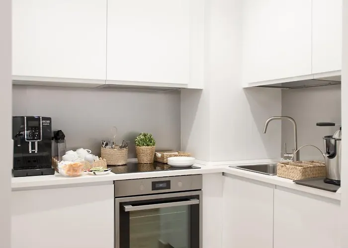 住宿加早餐酒店 La Marina Luxury 3*